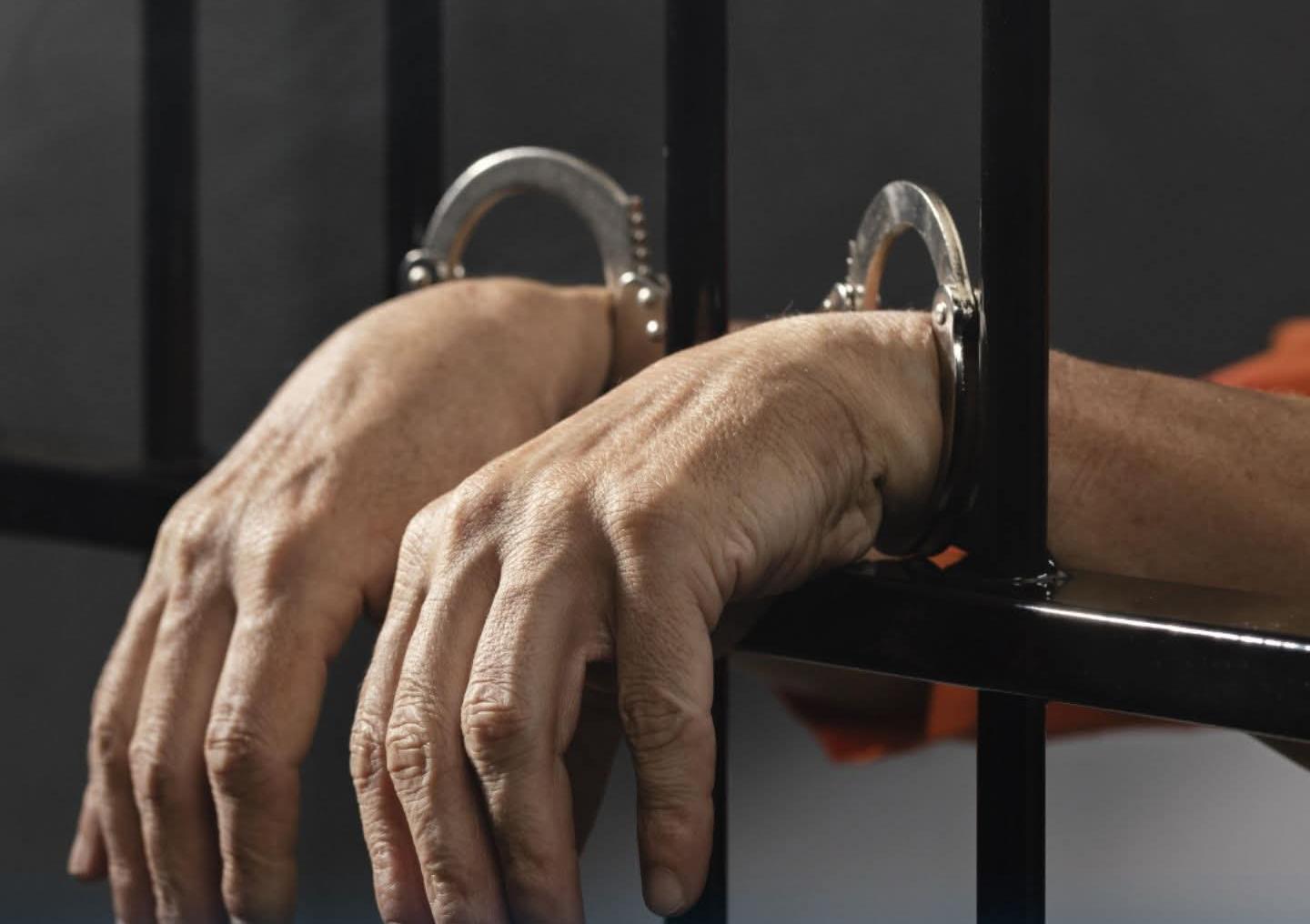 KUHP Baru 2026 Sikat Rentenir! Lintah Darat Kini Terancam Penjara dan Denda Fantastis